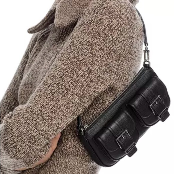 Michael Kors Handbags - Michael Kors Black Leather Shoulder Bag -Zoe Small Convertible Pochette (NWT)